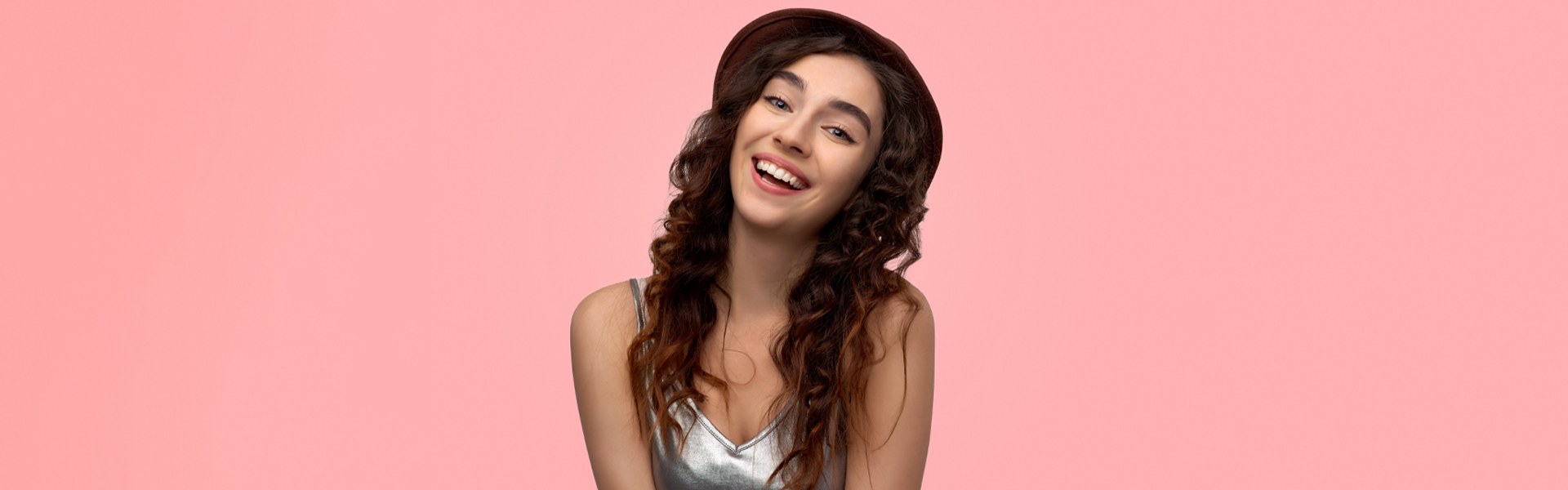 How to Make Your Teeth Whiter in 5 Minutes?